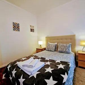 Apartment Casa D'alfama By Village, Lissabon