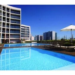 Charming With Terrace And Pool In Apartamento